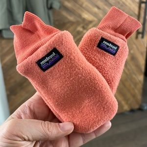 Patagonia Coral Baby Pita Pocket Mittens